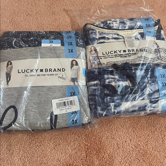 (2) sets Lucky brand 4 pieces pajama set ,brand new - Picture 1 of 15